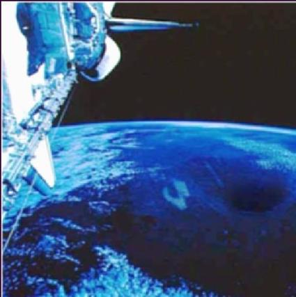 Tierra, apertura Polo Norte (?), NASA STS-75 (Feb/1996)
